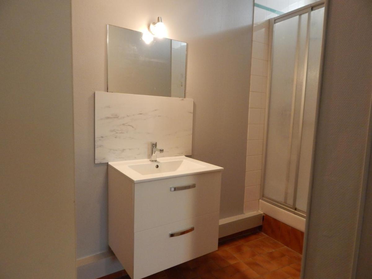 Saint Malo Bel Appartement Plain Pied 300 M Gare Pres Plage Du Sillon Intras Muros Apartment *